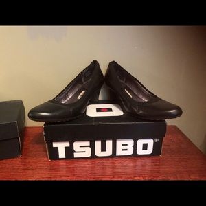 Tsubo Black Heels Pumps Size 8 1/2
